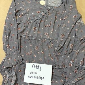 ODDY Gray Ruffled 3/4 Sleeve Blouse